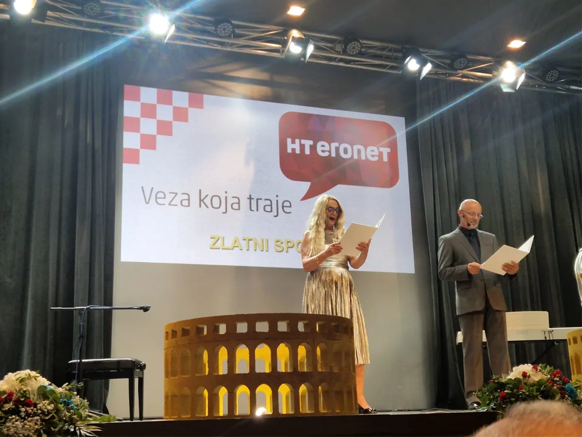 HT Eronet - zlatni sponzor 29. Dana hrvatskoga filma ''Ivo Gregurević'' u Orašju 5
