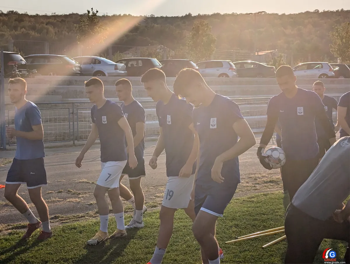 FOTO: Na Bekijinom se vrijedno trenira! Grude spremne za nastavak prvenstva i Kup FBiH 22