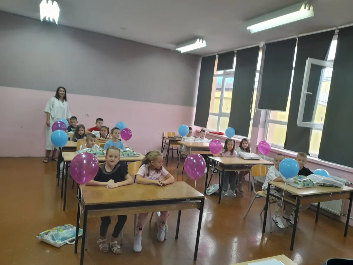Grude: Nastava počela upoznavanjem učitelja i profesora s prvašićima, te svetom misom u prepunoj crkvi svete Kate 2