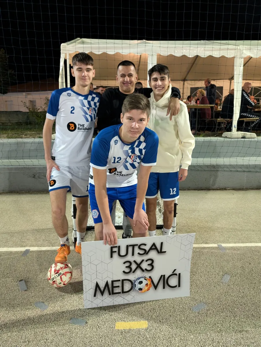 FOTO: Hakleri stigli na Medoviće! Prvu večer turnira obilježio izvrstan nogomet 12