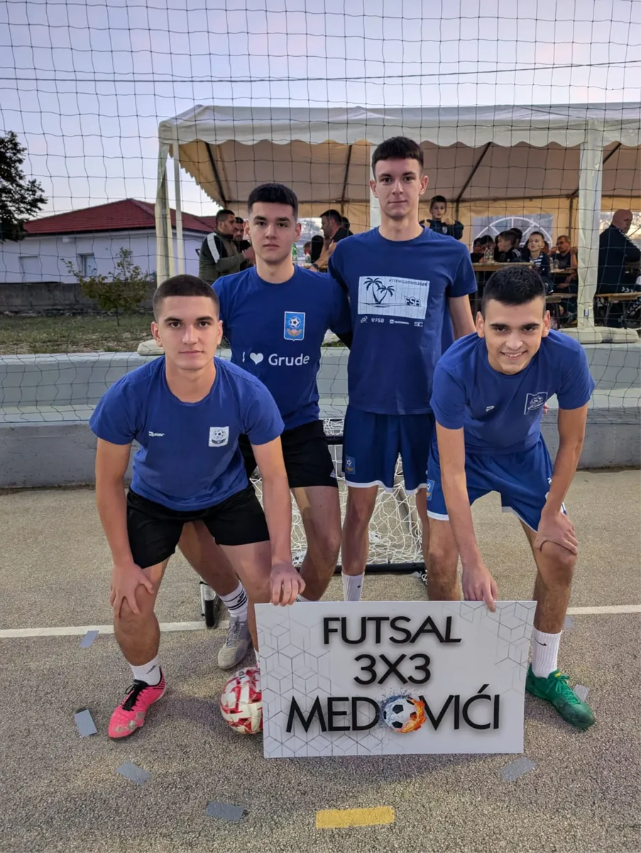 FOTO: Hakleri stigli na Medoviće! Prvu večer turnira obilježio izvrstan nogomet 15