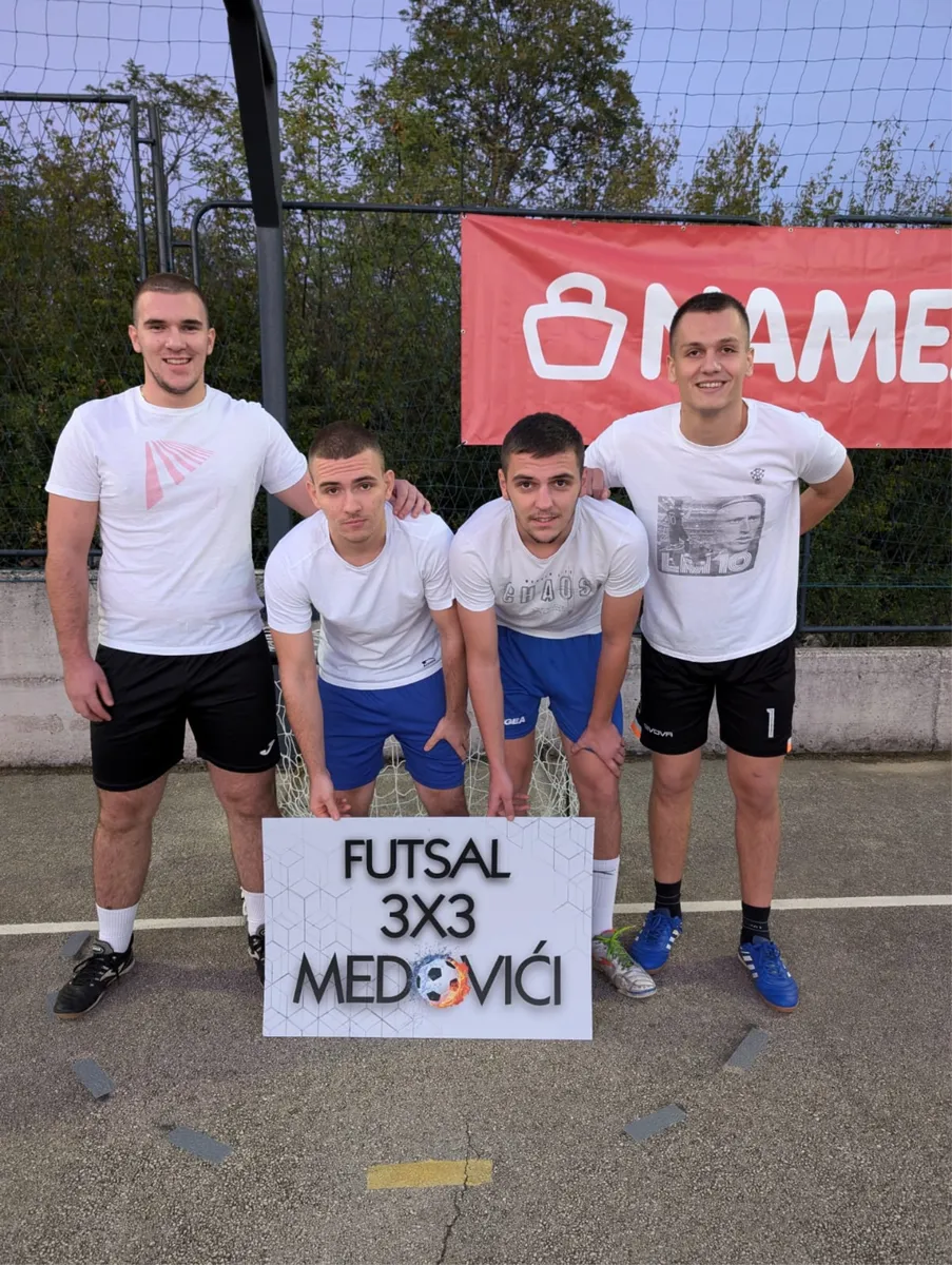 FOTO: Hakleri stigli na Medoviće! Prvu večer turnira obilježio izvrstan nogomet 19