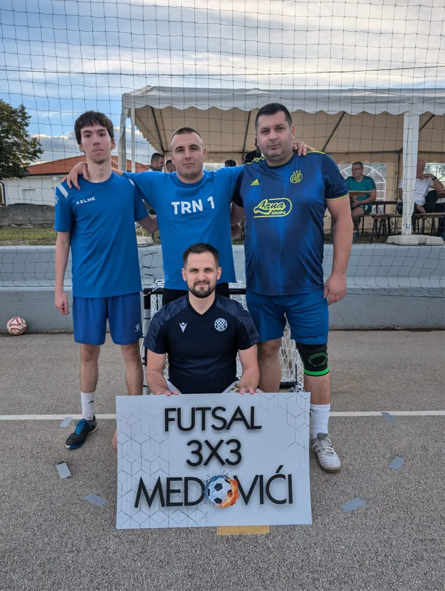 FOTO: Hakleri stigli na Medoviće! Prvu večer turnira obilježio izvrstan nogomet 18