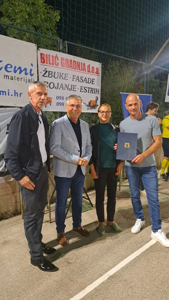 FOTO: Hakleri stigli na Medoviće! Prvu večer turnira obilježio izvrstan nogomet 23