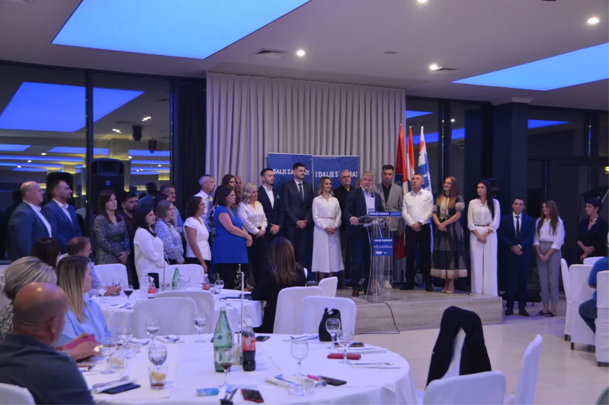 HDZ BiH Grude kampanju počeo stranačkom klauzurom! Grizelj zahvalio Gruđanima na podršci i poručio: I dalje s vama! 9