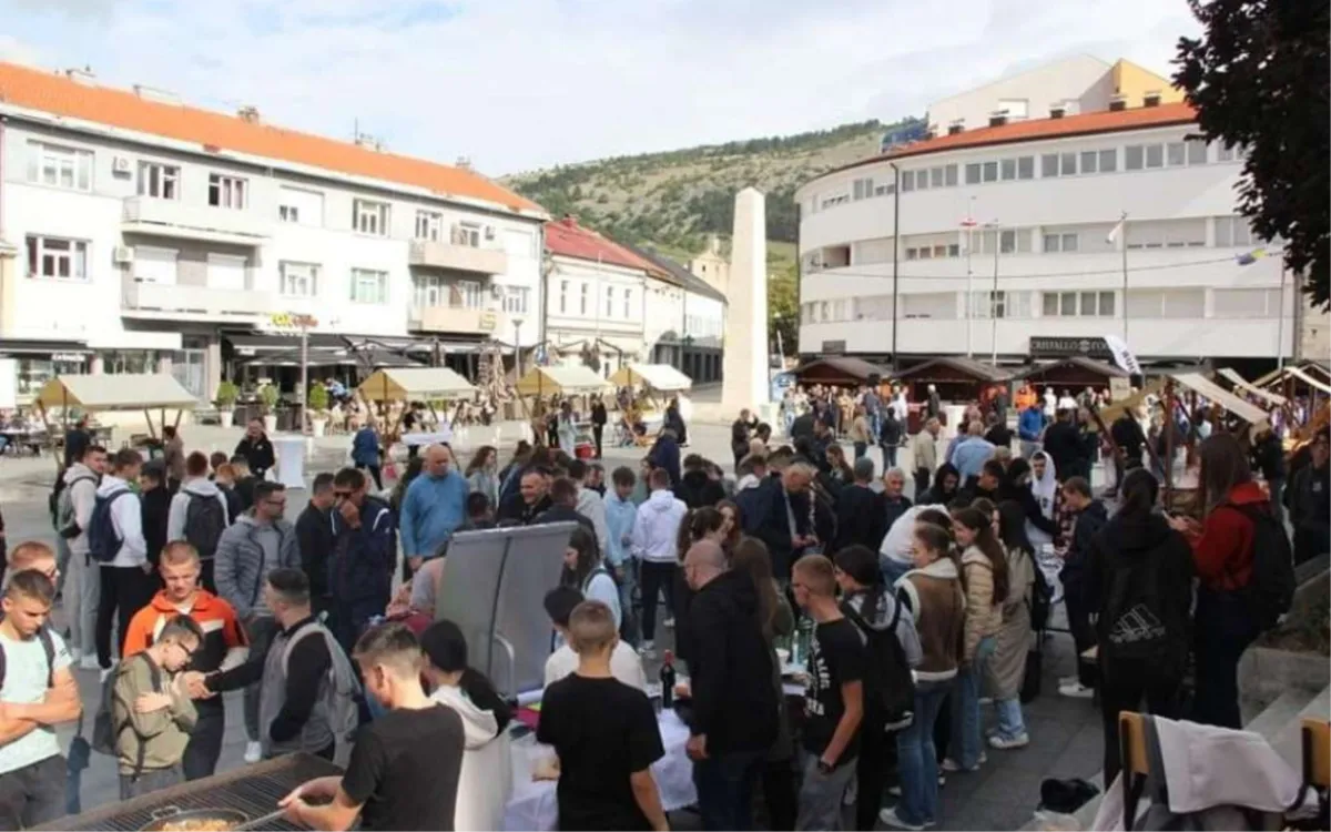 Livno: 22 izlagača se predstavilo na Sajmu 'Agro - tour Livno 2024.'