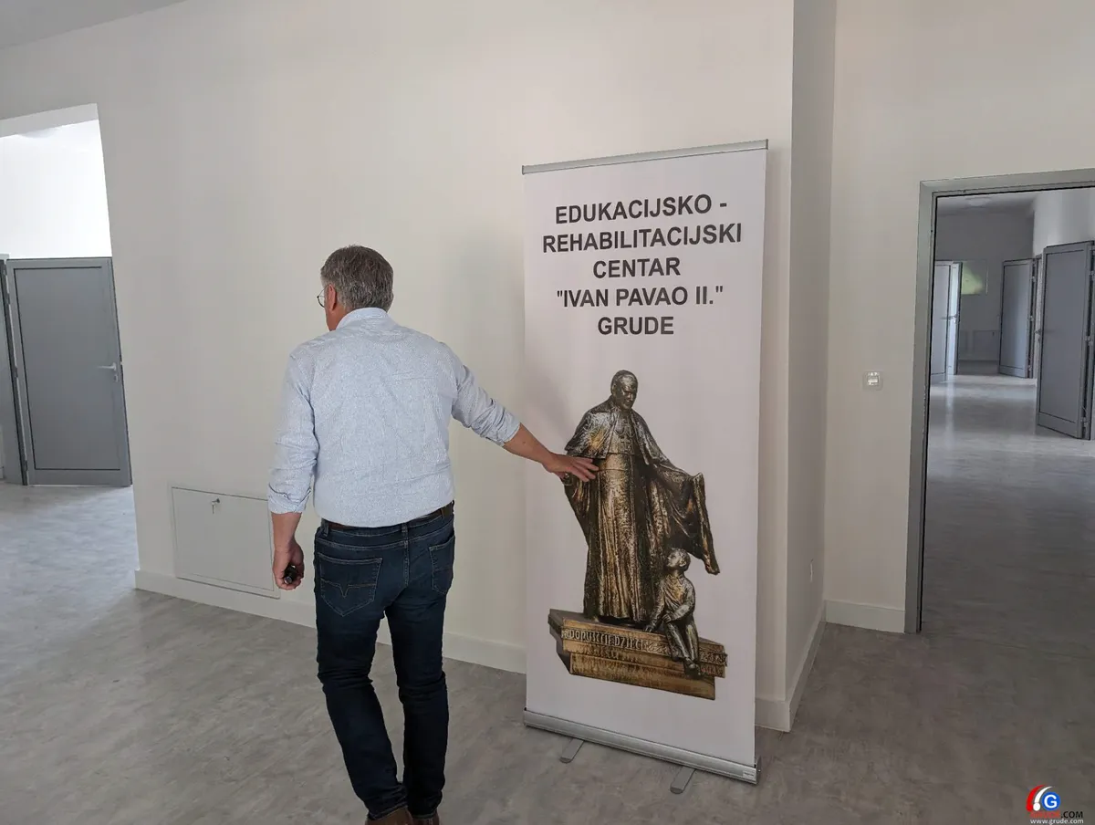 FOTO: U ponedjeljak svečano otvaranje Edukacijsko-rehabilitacijskog centra Ivan Pavao II 1
