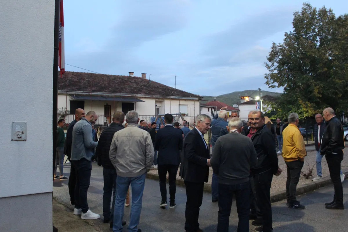 FOTO: HDZ BiH Grude održao skupove u Gorici i Drinovcima! Grizelj: Jamčimo uspješnu realizaciju projekata i nakon pobjede 6. listopada 14