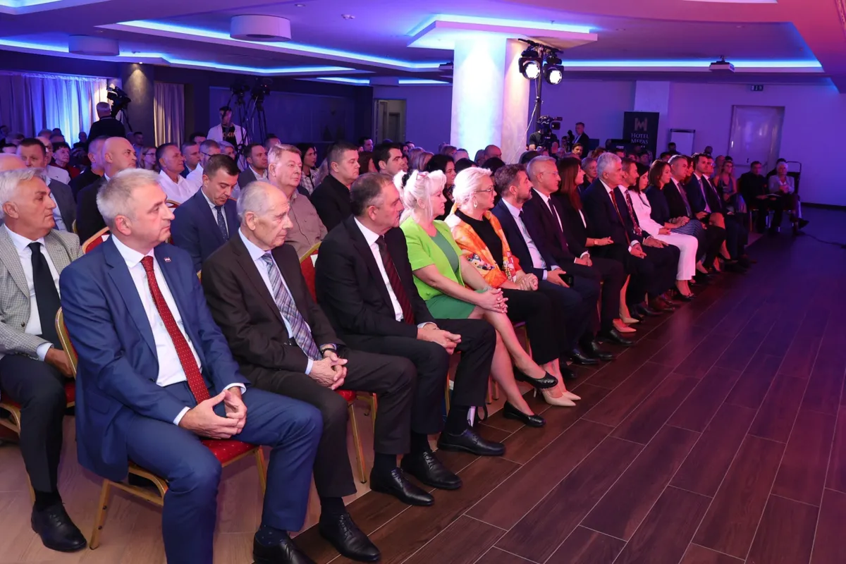 Hrvatsko narodno kazalište u Mostaru obilježilo 30 godina djelovanja 1