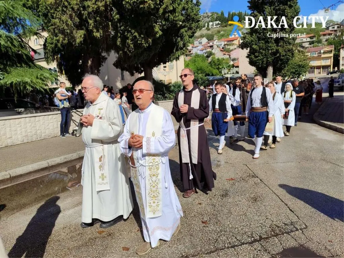 FOTO: More vjernika u Čapljini proslavilo blagdan svetog Franje