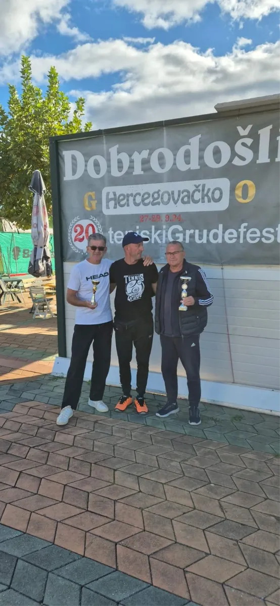 Završen jubilarni 20. teniskiGRUDEfest 2024. FOTO 4