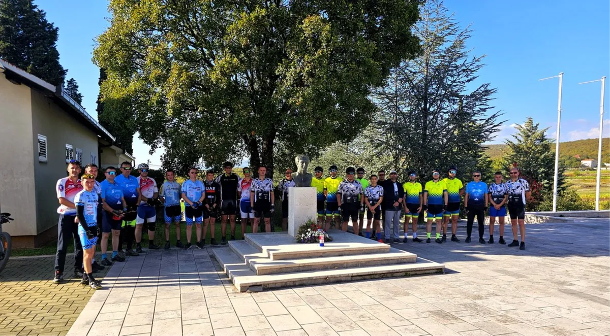 Biciklisti se okupili u spomen na pale vitezove koji su dali živote za slobodu hrvatskog naroda FOTO 1