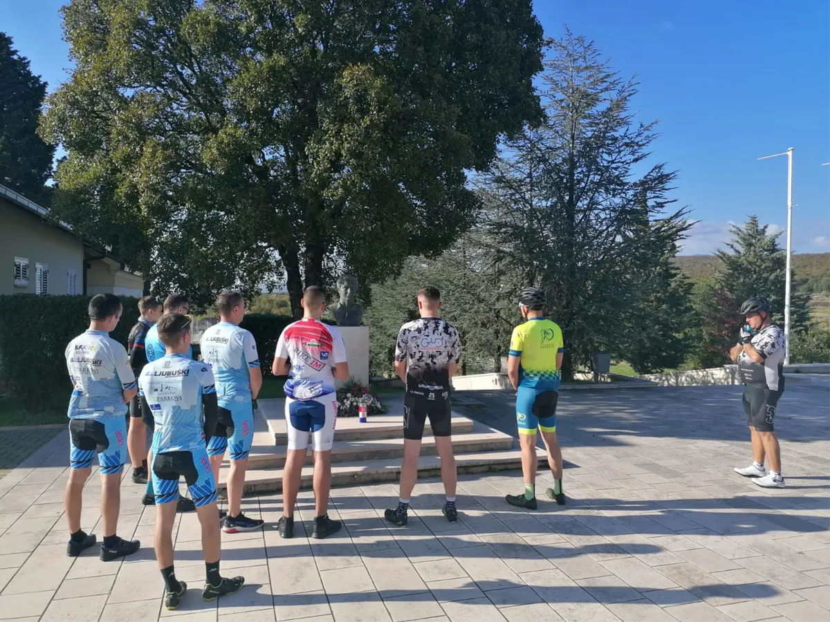 Biciklisti se okupili u spomen na pale vitezove koji su dali živote za slobodu hrvatskog naroda FOTO 8