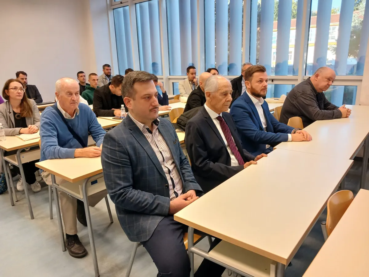 FOTO: Simpozij o stećcima u 21. stoljeću! Zorić: Iz Hercegovine dolazi više od polovice stećaka s natpisima 2