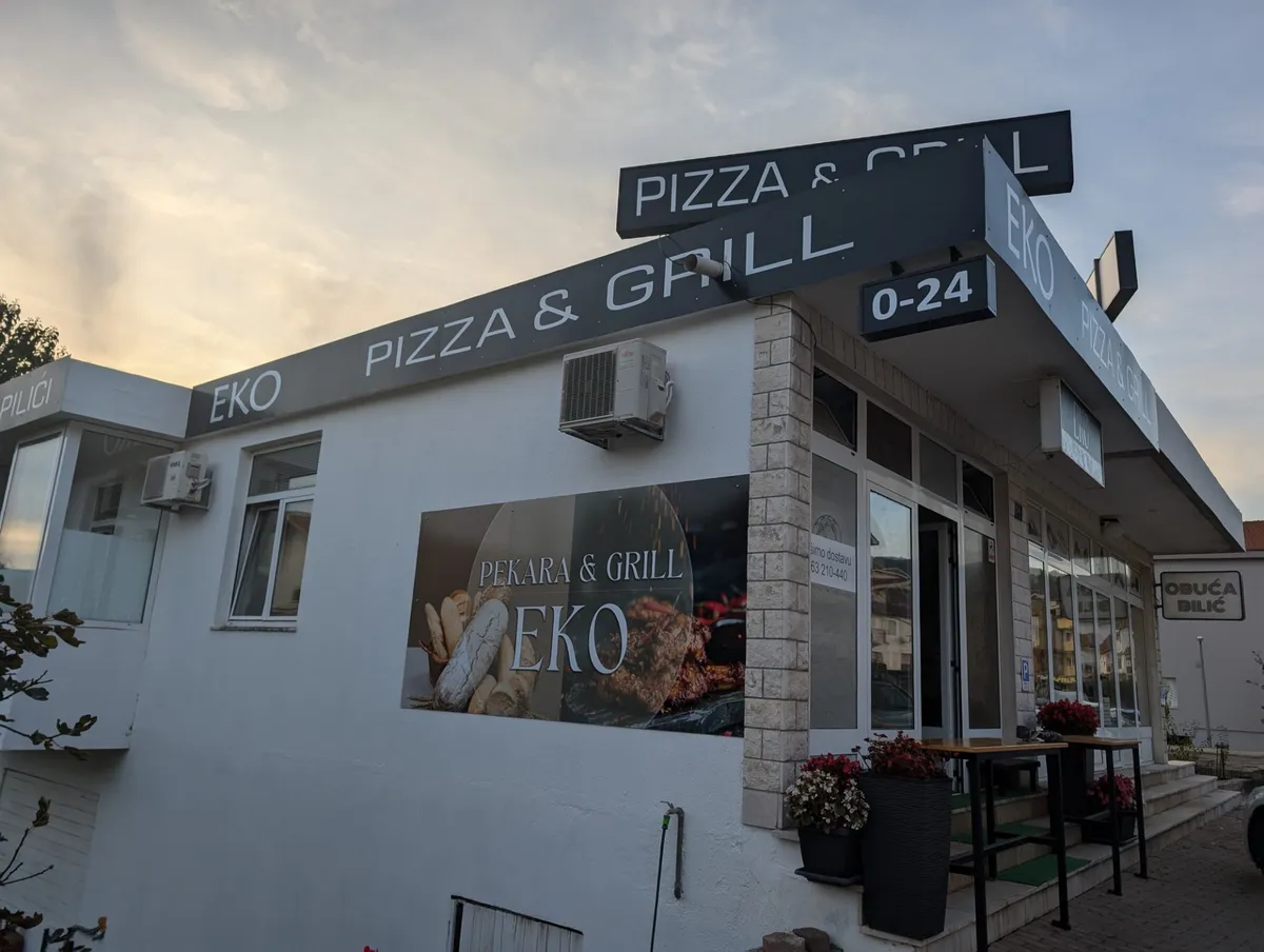 U GRUDAMA SE OTVARA EKO! Razne vrste kruhova, pečena koka i niz drugih, vrhunskih jela u ponudi 3