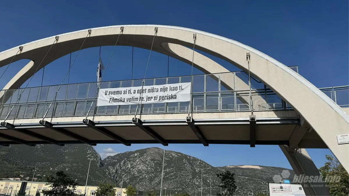 Mostarska romantika: ''U svemu si ti, a opet ništa nije kao ti..''