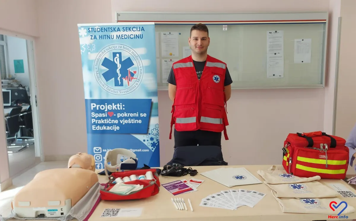 FOTO: Sajam sekcija na Medicinskom fakultetu u Mostaru uspješan i raznolik 3