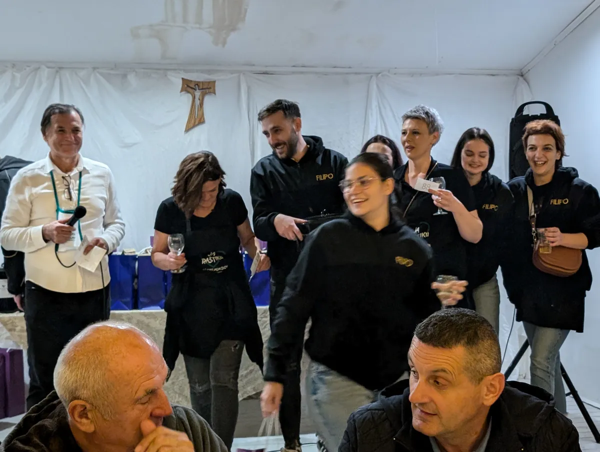 Restoran Filipo apsolutni prvak Raštikijade
