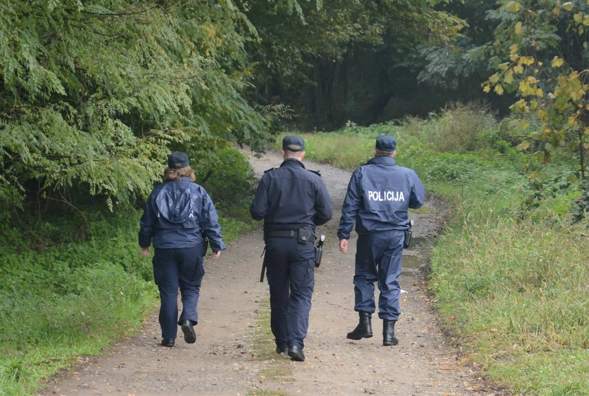 Hercegovačka policija na nogama: Kostur bez glave uz lovačku pušku i nož pronađen u Rami, stanovnici šokirani
