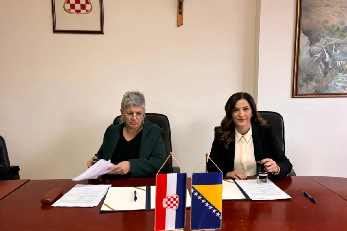 Potpisan kolektivni ugovor za zaposlenike u srednjim školama ZHŽ-a