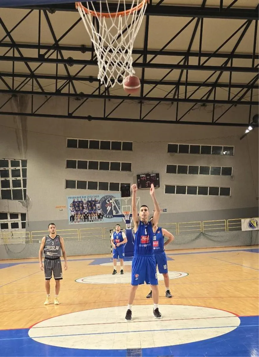 Grude slavile s klincima protiv Troglava! U pobjedi, prve minute među seniorima upisao i 14-godišnji Matej Ević 2