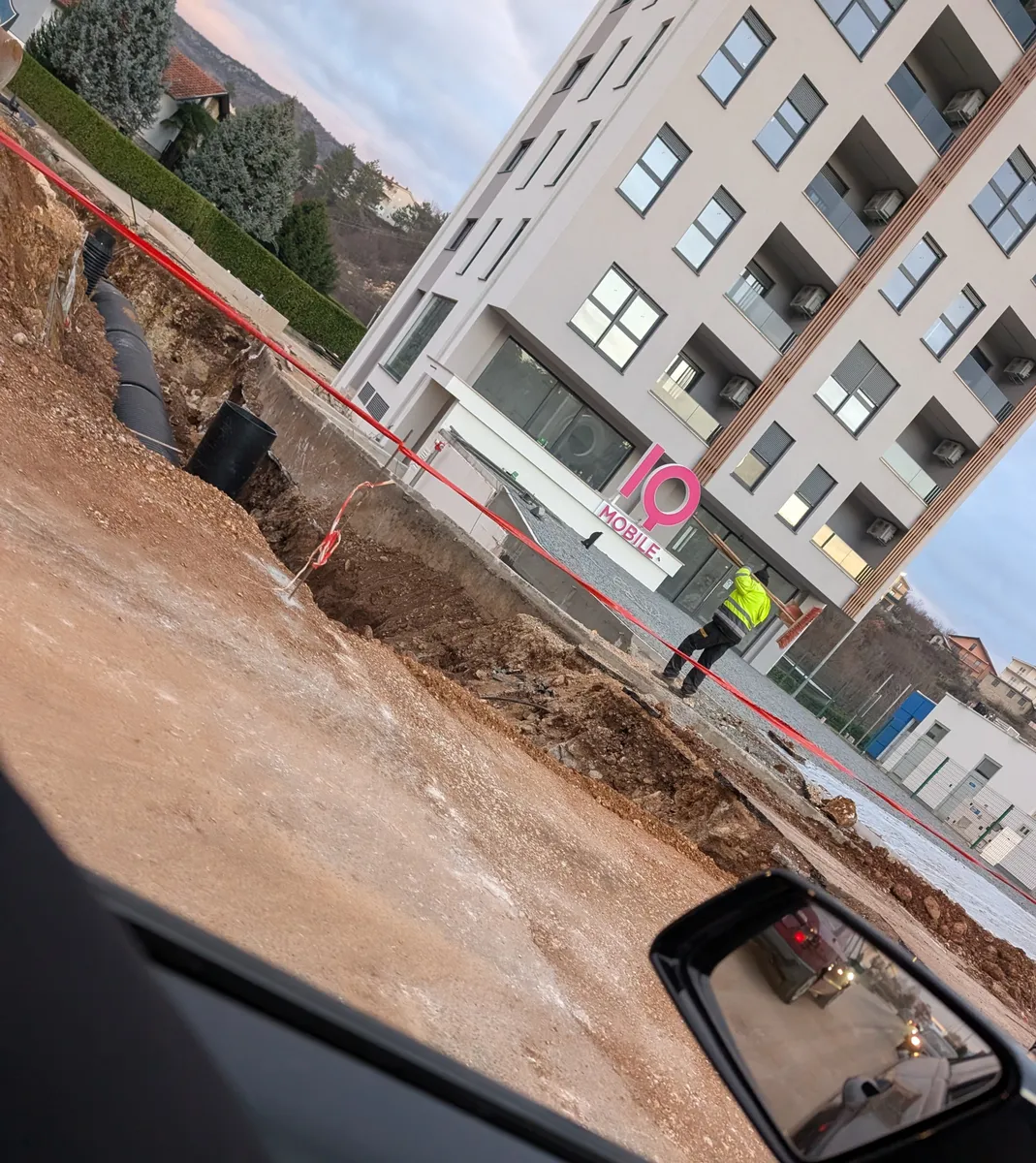FOTO: Noć na glavu i udri! Jutros kroz Široki Brijeg usporen promet, ali je urađeno što je planirano 3