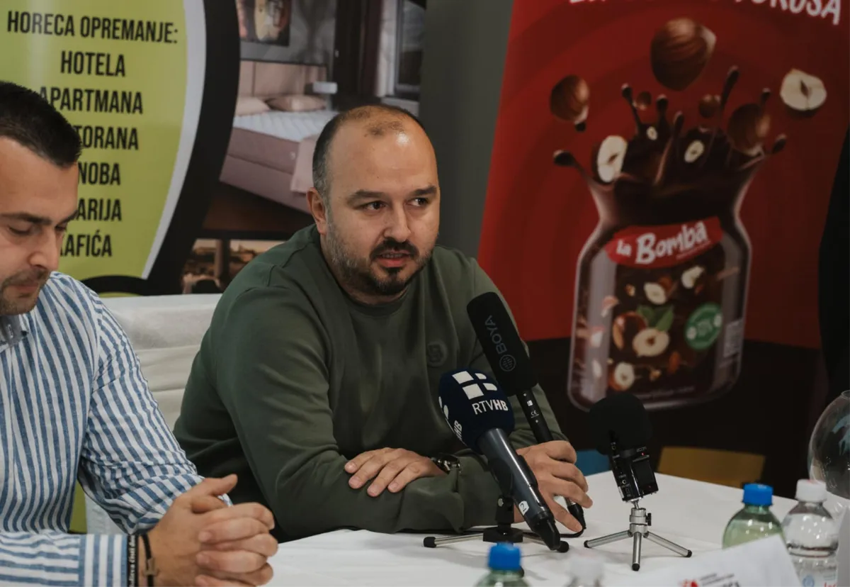 FOTO: Andrijanić i Vučić održali presicu, Arena Sport prenosi spektakularni 4 KAFIĆA! Dolaze Jakić, Romano, Čarli, Menalo, Čop, Bradarić... 9