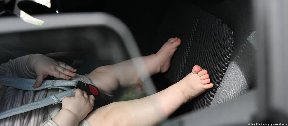 Par u Poreču ostavio dijete u zaključanom automobilu na vrućini: Nisu ga nadzirali gotovo sat vremena