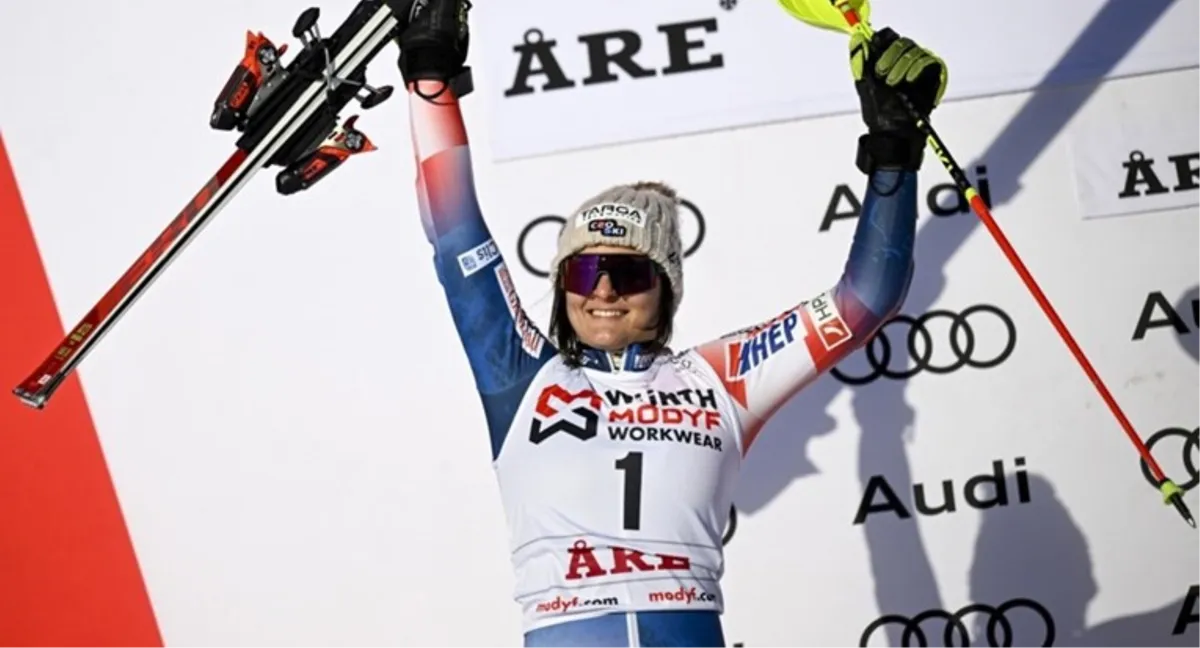 ZRINKA LJUTIĆ slavila u Kranjskoj gori! Vodeća je skijašica svijeta!