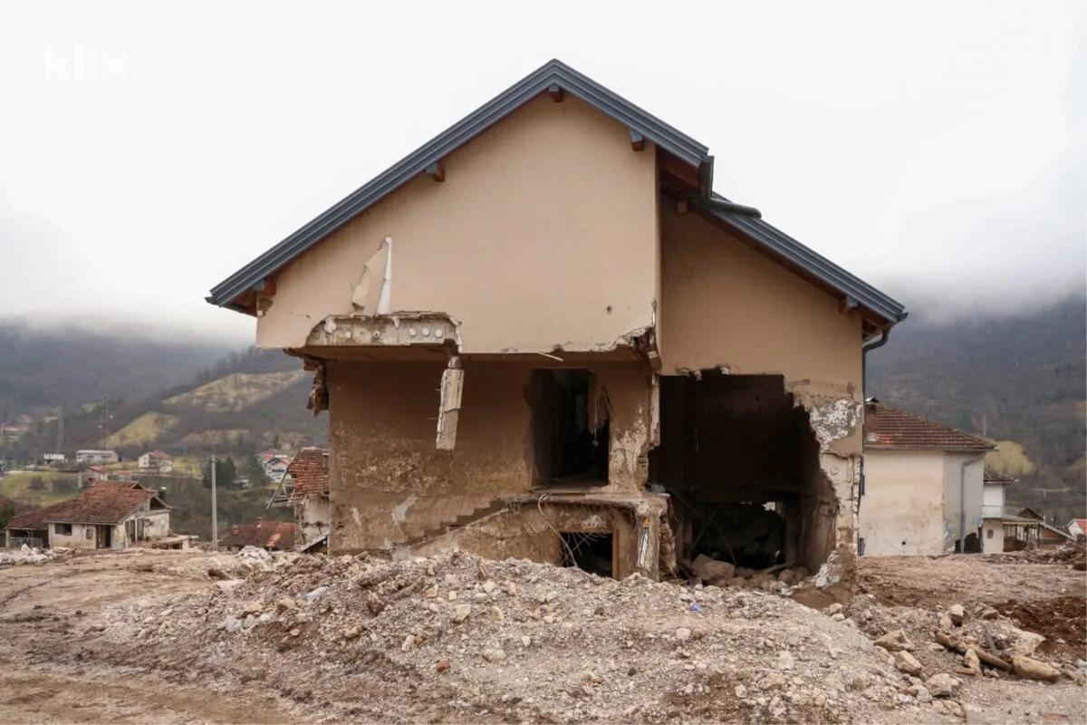 FOTO: Donja Jablanica bespovratno uništena! Nakon 4 mjeseca nitko nije uhićen, a SDA koja je sve omogućila vlasniku kamenoloma opet je na vlasti 2