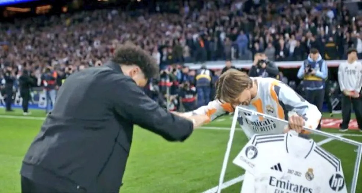 Marcelo se oprostio na Santiago Bernabéuu, kapetan Modrić ga je ispratio u sportsku mirovinu 1