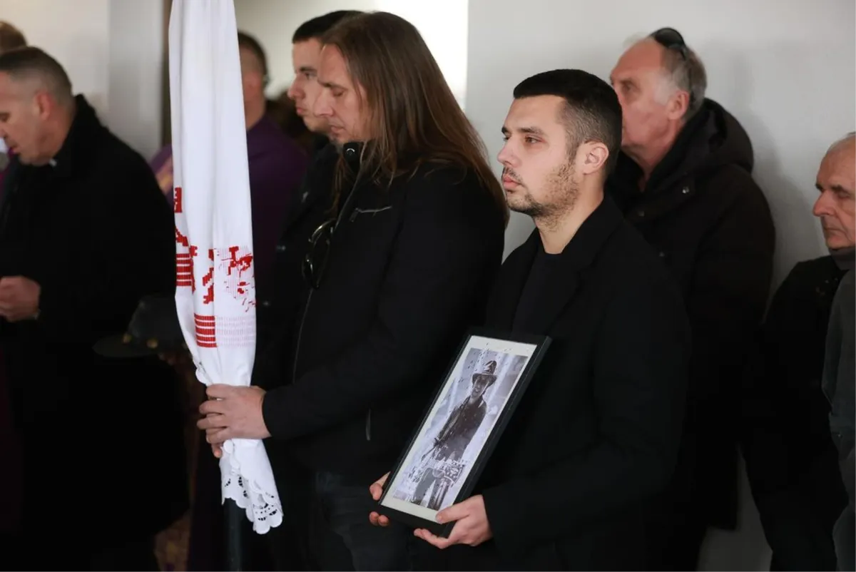 Suze na oproštaju od osnivača Opće opasnosti! S Perom Galićem prošao i Domovinski rat i brojne pozornice 3