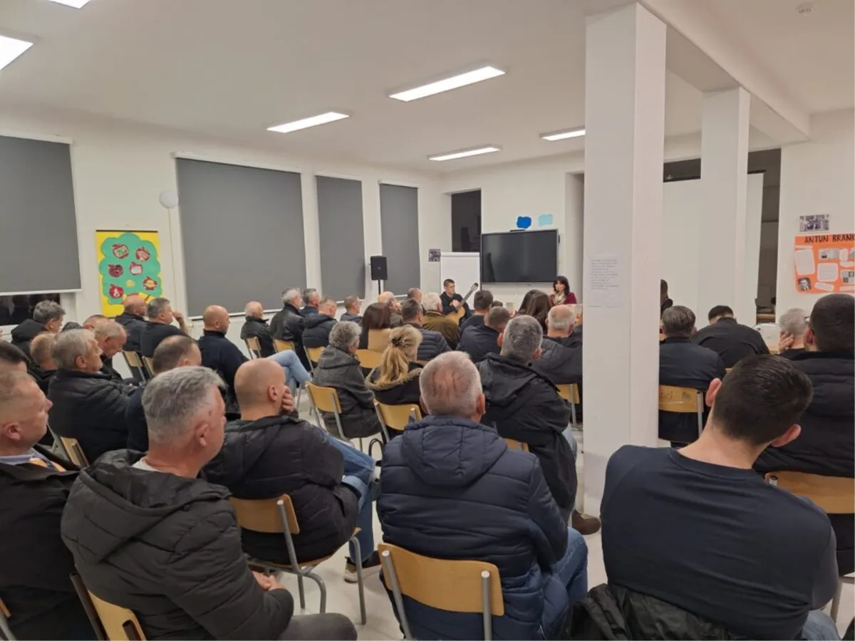 Predstavljen roman Kreni! Anite Martinac u Grudama