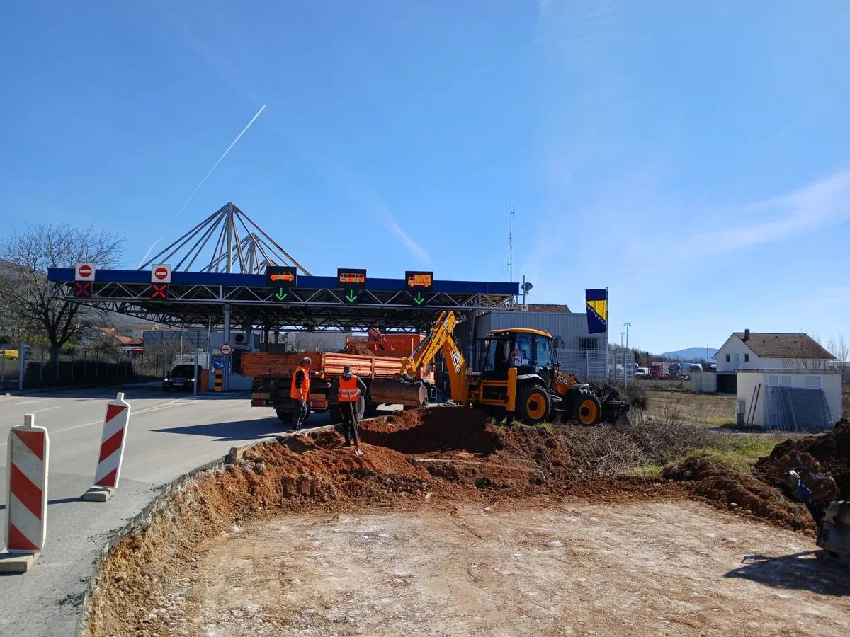 FOTO: Počeli radovi na graničnom prijelazu Gorica - Vinjani Donji 1