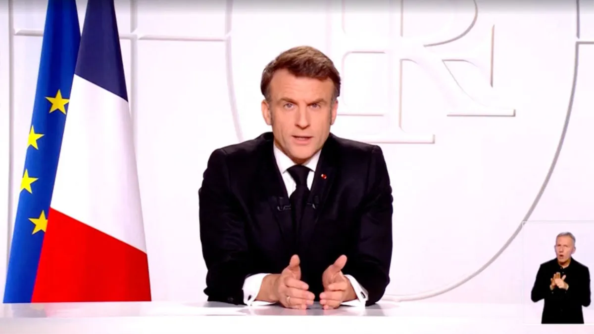 Macron: Putin ne želi mir već kapitulaciju Ukrajine