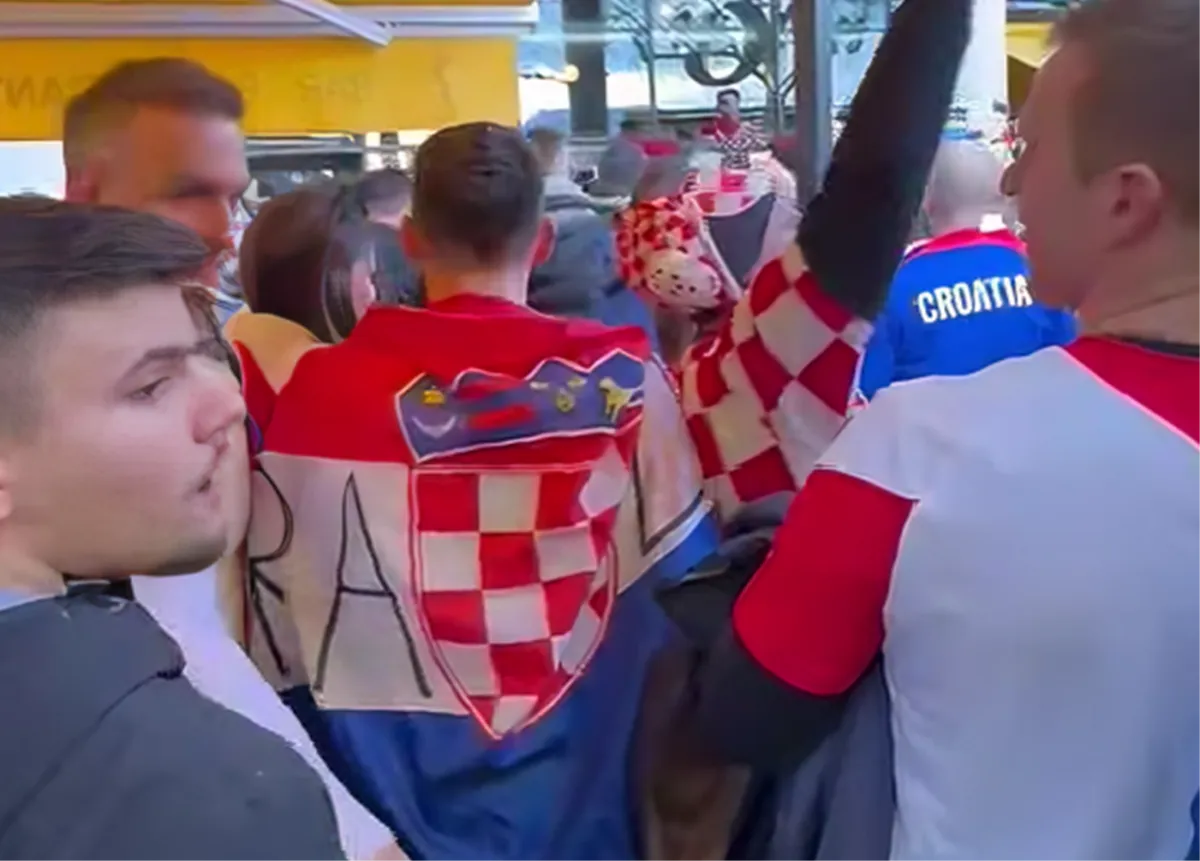 VIDEO Navijači usred Pariza zapjevali pjesmu Moja Hercegovina
