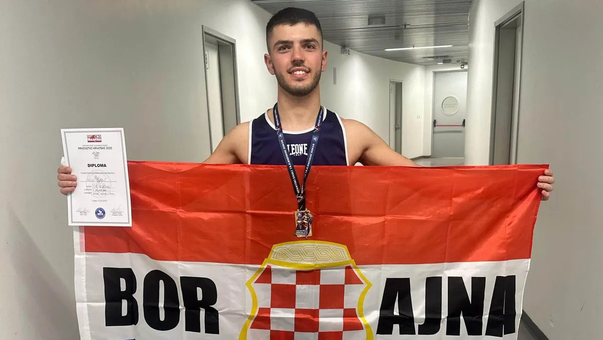 Gruđanin Mijo Šimić prvak Hrvatske u tajlandskom boksu! Borajna se ponosi!