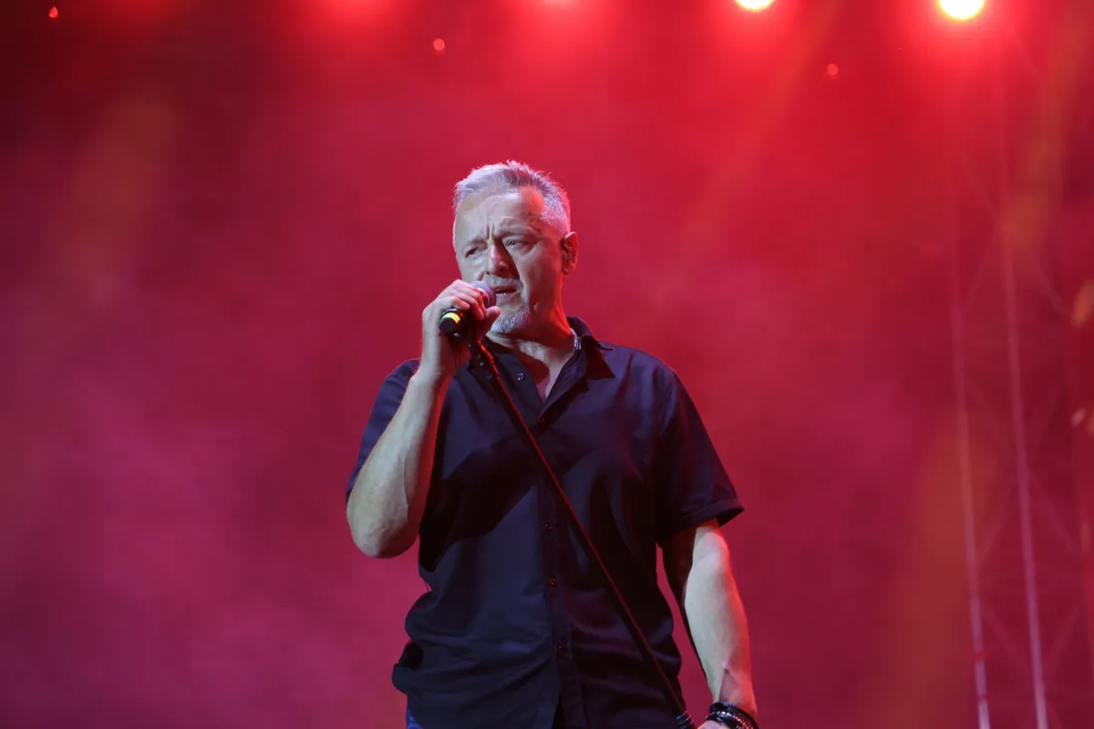 Thompson nadmašio Woodstock! Na najveći koncert u povijesti čovječanstva dolazi pola milijuna ljudi