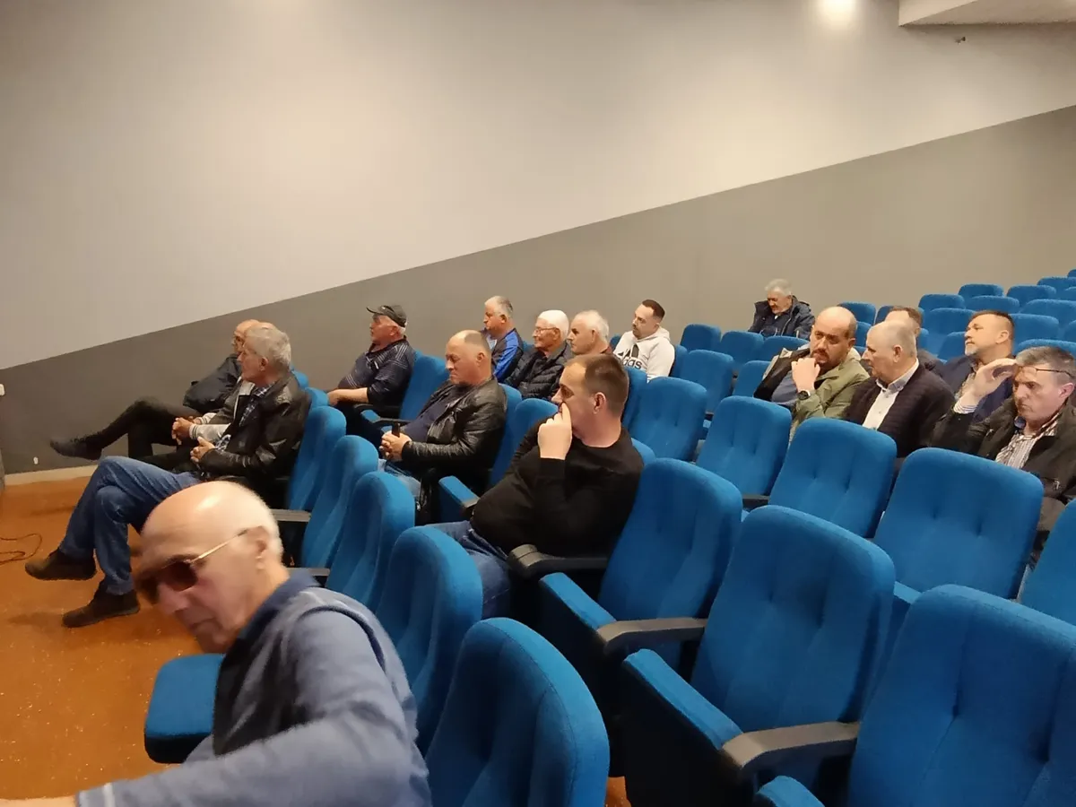 U Grudama održano stručno predavanje za pčelare FOTO 4