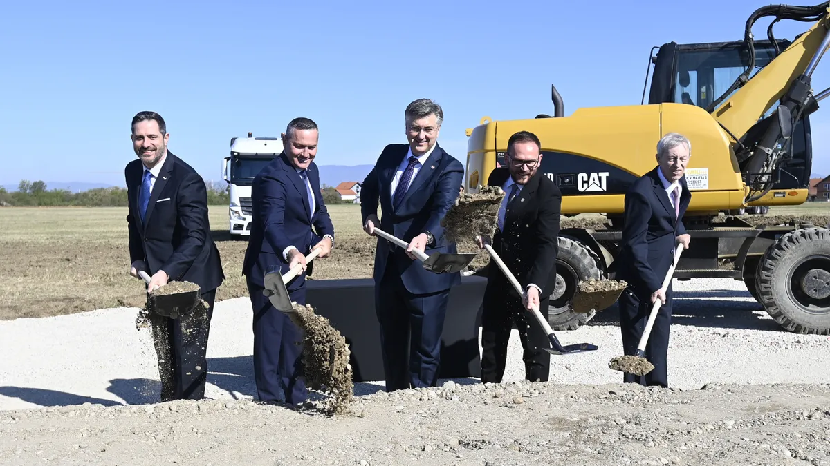 Svečano otvoreno gradilište budućeg kampa HNS-a FOTO 1
