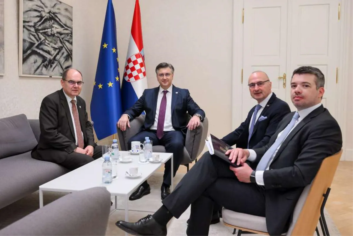 Plenković se sastao sa Schmidtom, pozvao na smirivanje tenzija