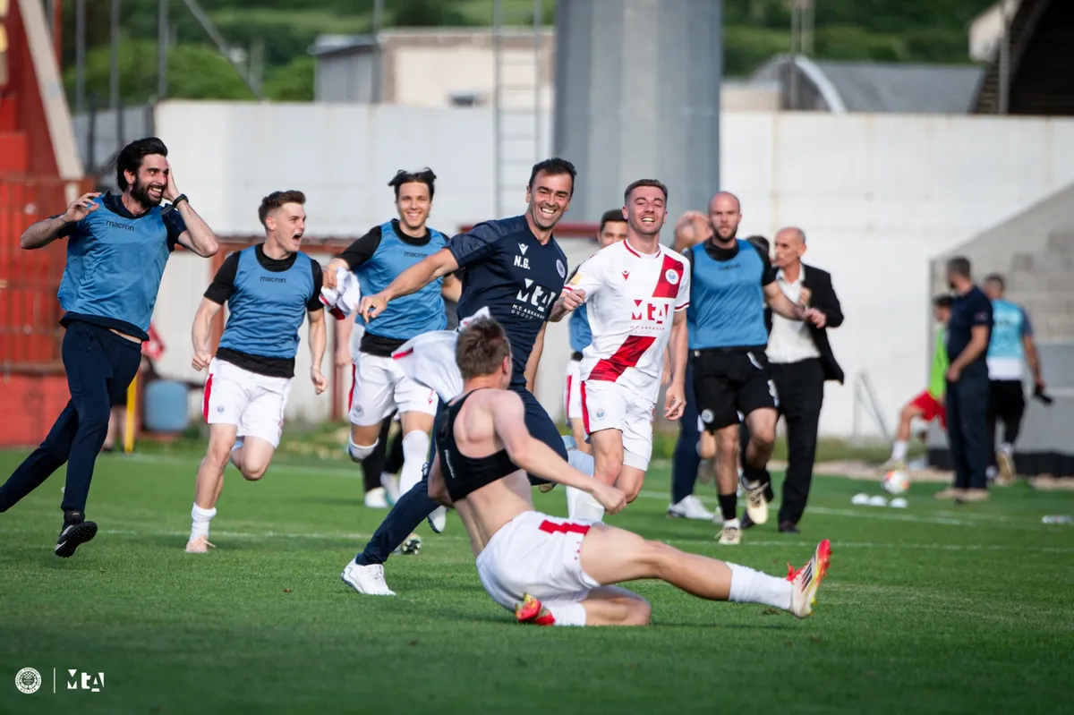 Zrinjski i Borac vode mrtvu trku! Evo što i jedne i druge čeka do kraja prvenstva