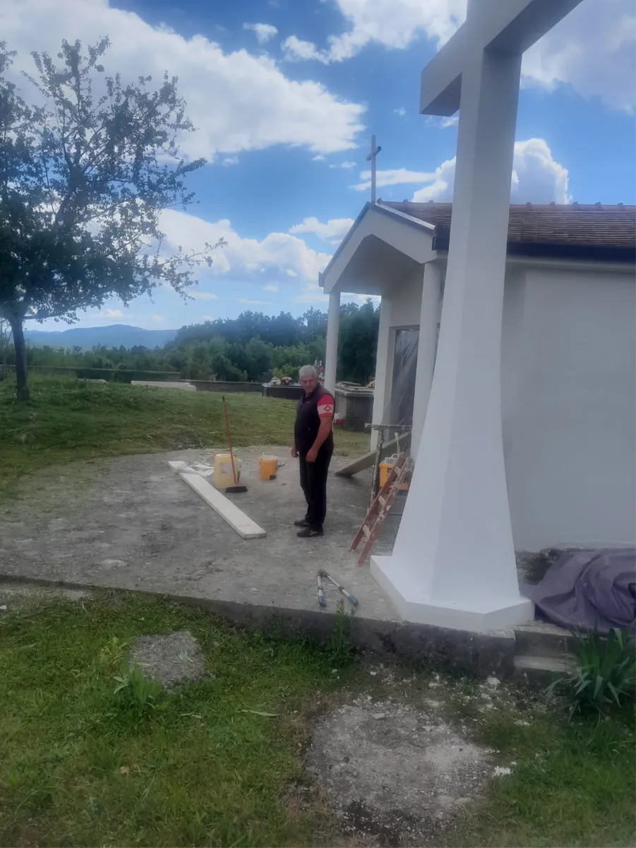 Uređeno groblje na Cerama pred blagoslov polja FOTO 2