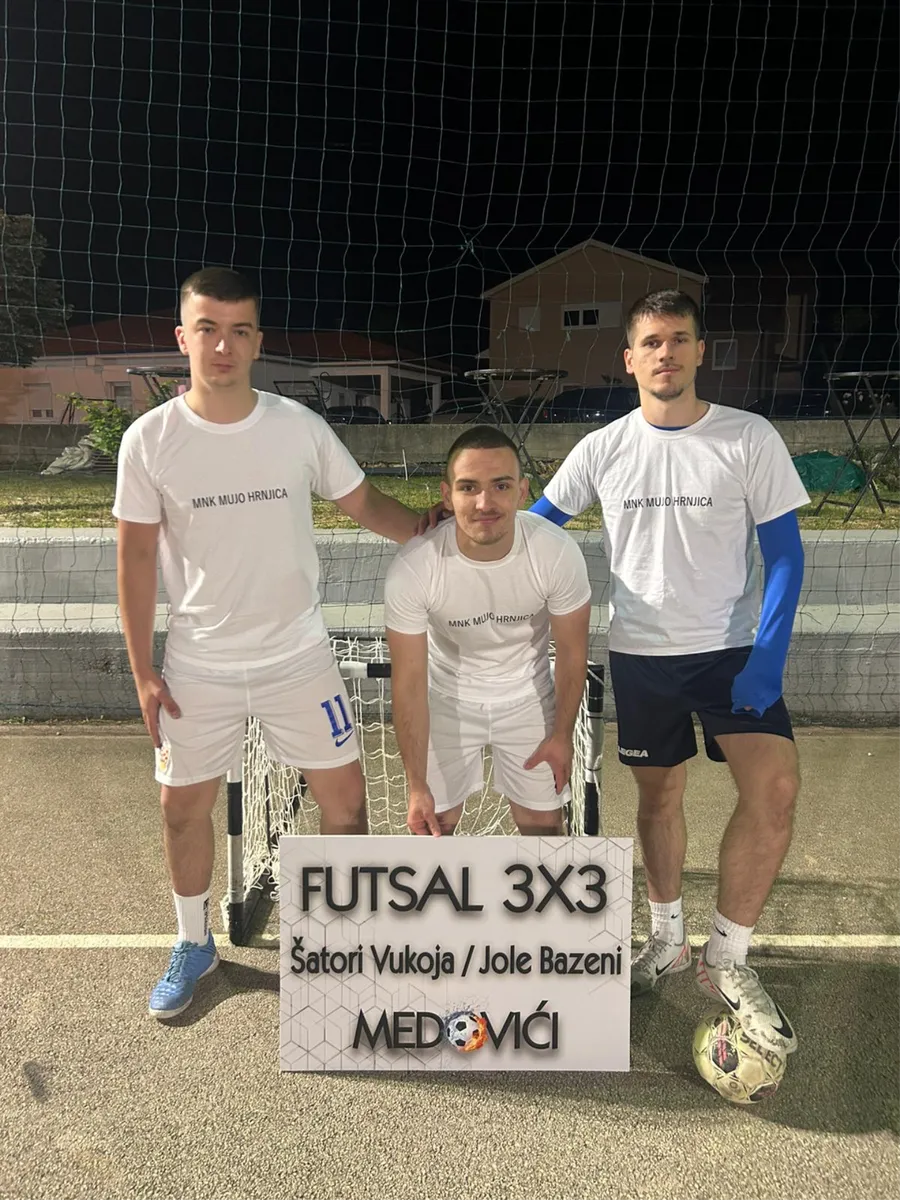 FOTO: Počeo Futsal Šatori Vukoja & Jole Bazeni, Medovići ugostili najbolje haklere 20