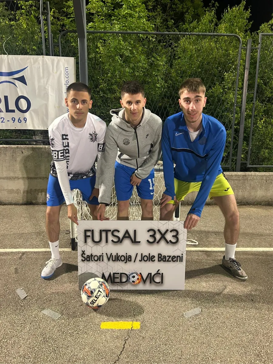 FOTO: Počeo Futsal Šatori Vukoja & Jole Bazeni, Medovići ugostili najbolje haklere 21