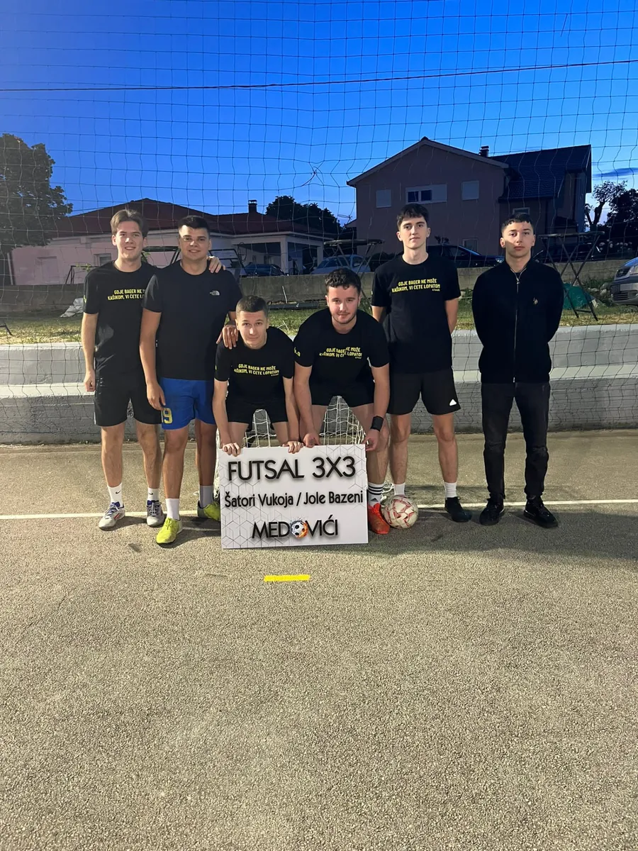 FOTO: Počeo Futsal Šatori Vukoja & Jole Bazeni, Medovići ugostili najbolje haklere 9