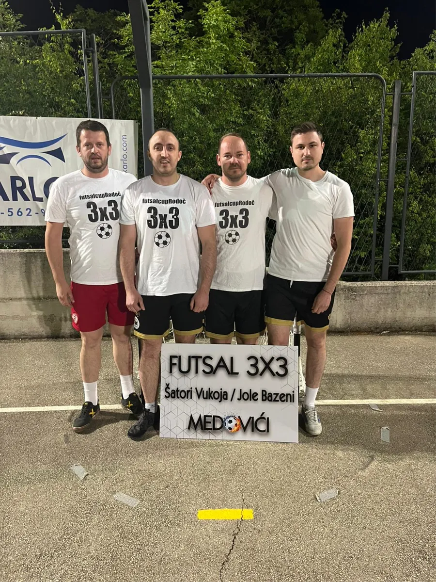 FOTO: Druga večer Futsal kupa na Medovićima, večeras ćemo saznati posljednje putnike u završni dan 2