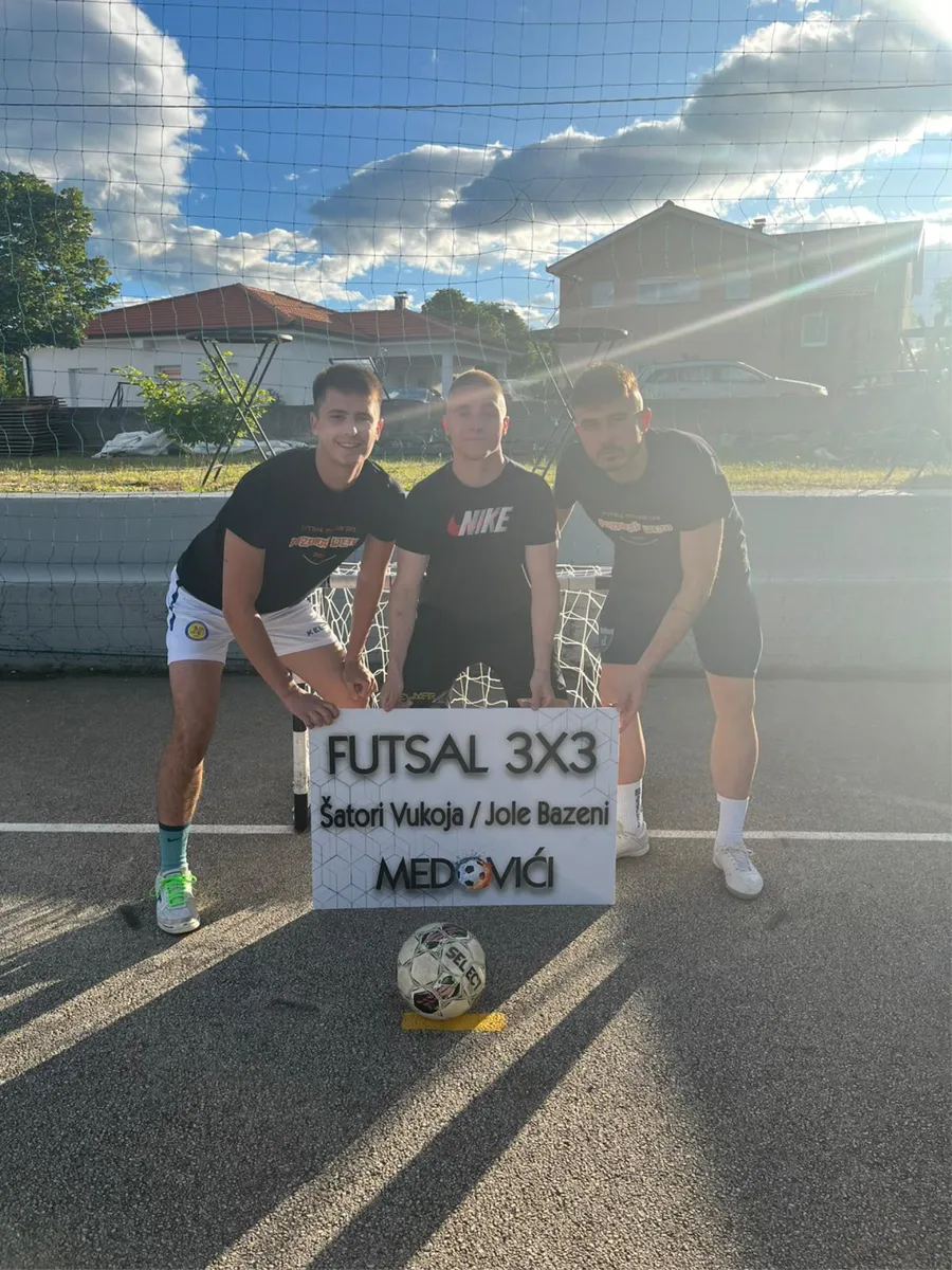 FOTO: Druga večer Futsal kupa na Medovićima, večeras ćemo saznati posljednje putnike u završni dan 6