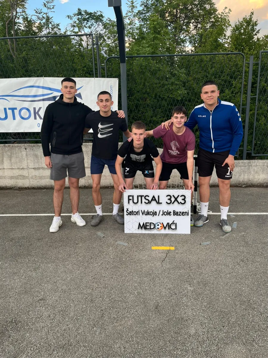 FOTO: Druga večer Futsal kupa na Medovićima, večeras ćemo saznati posljednje putnike u završni dan 8