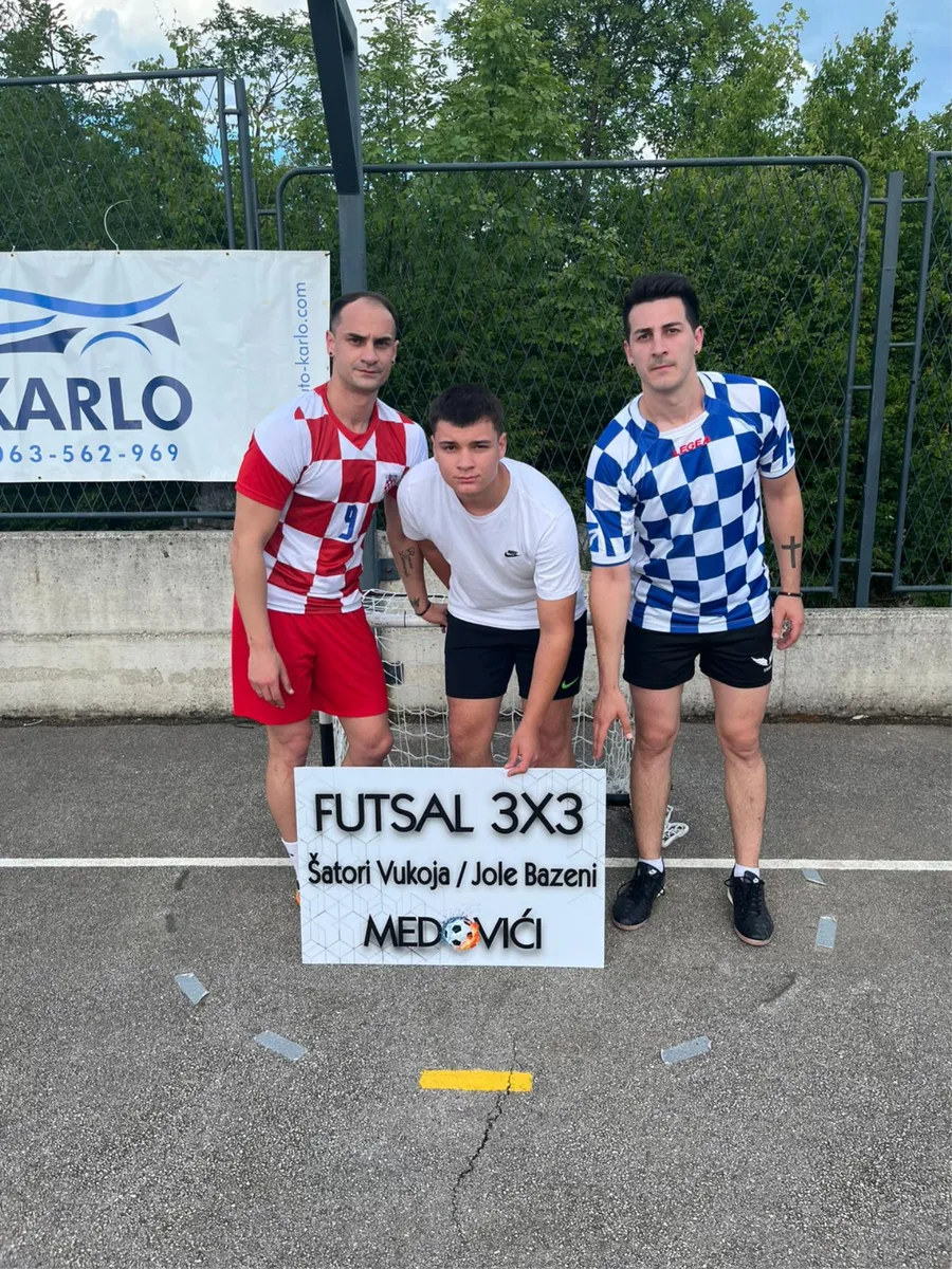 FOTO: Druga večer Futsal kupa na Medovićima, večeras ćemo saznati posljednje putnike u završni dan 15